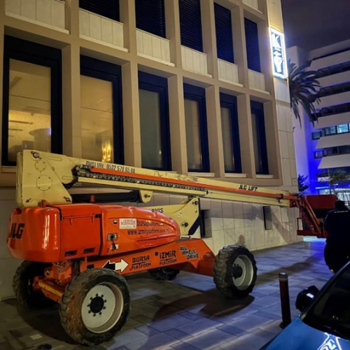 ZMR FORKLFT KRALAMA / Narldere Forklift Kiralama